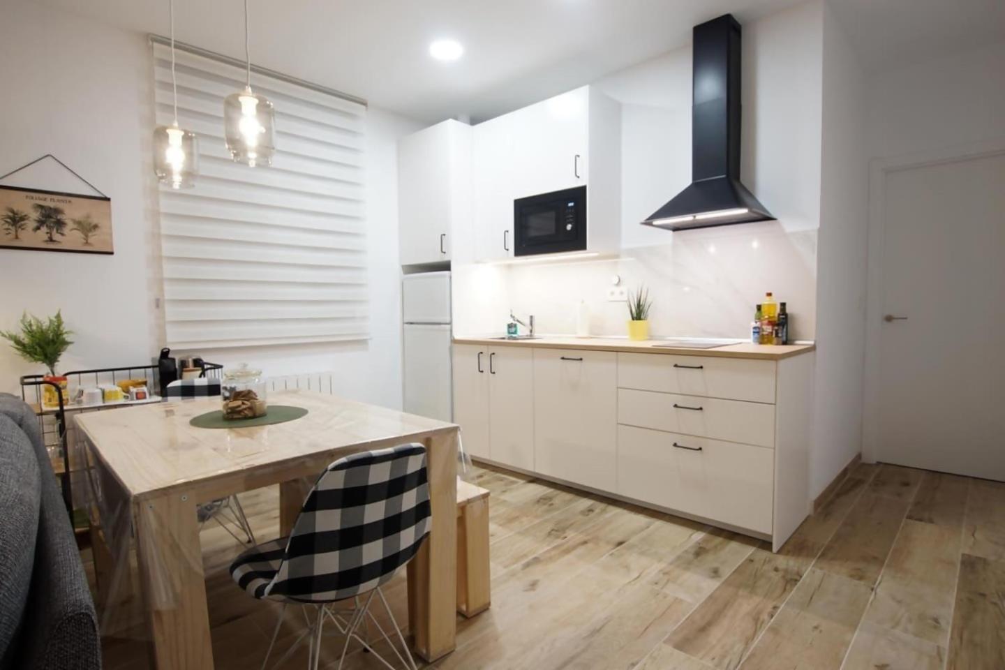 Trauko Flat Parking 12 Euros X Day Ebi01313 Lejlighed Bilbao Eksteriør billede